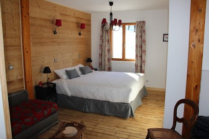 LE COTTAGE SOUS L'TRUC, Chambre d'Hôtes à Saint-Pierre-d'Entremont