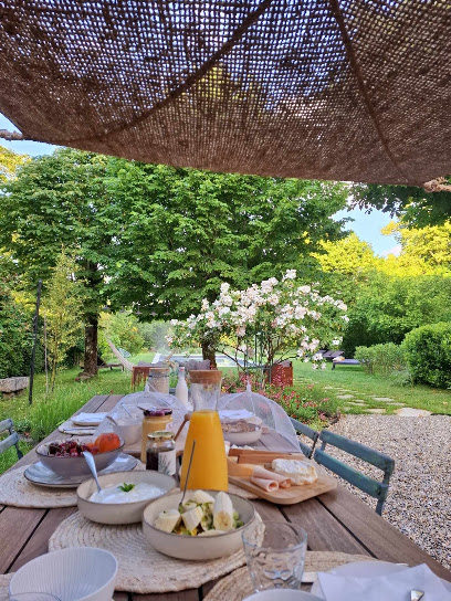 Mas Notre-Dame, Chambre D'hôtes à Grospierres