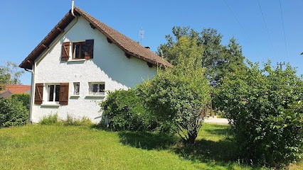 Chambre et salle de bain privative dans maison à la campagne, Chambre d'Hôtes à Serley