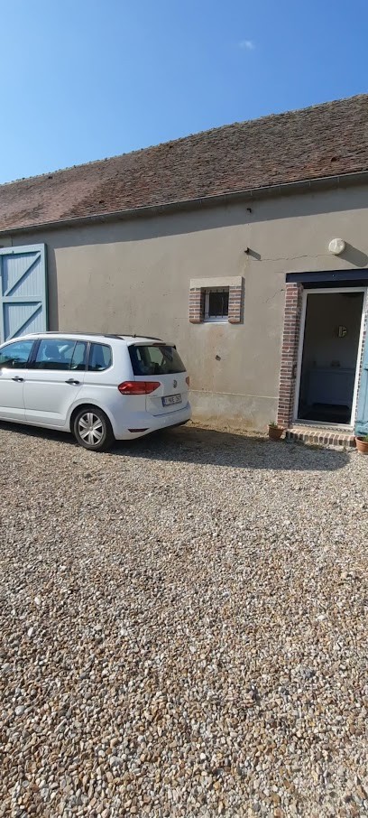 Chez Magali, Chambre d'Hôtes à Courtemaux