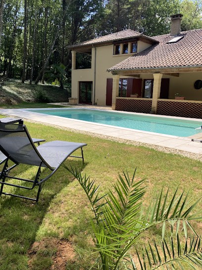 Les Eaux Vives Maison d'hôtes, Maison d'Hôtes aux Eyzies-de-Tayac-Sireuil