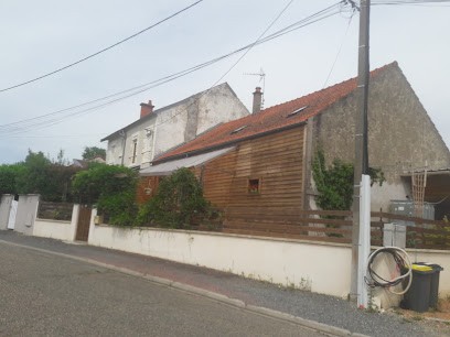 Pause vacances, Chambre d'Hôtes à Cusset