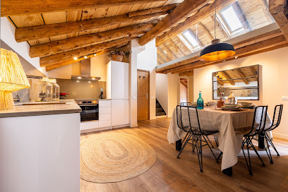 Maisons Chic Cerdagne, Location De Vacances à Osséja