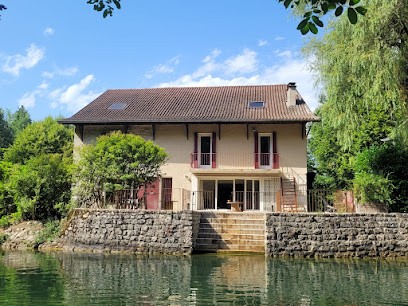 La maison du Lac, Location de Vacances à Ruffieux
