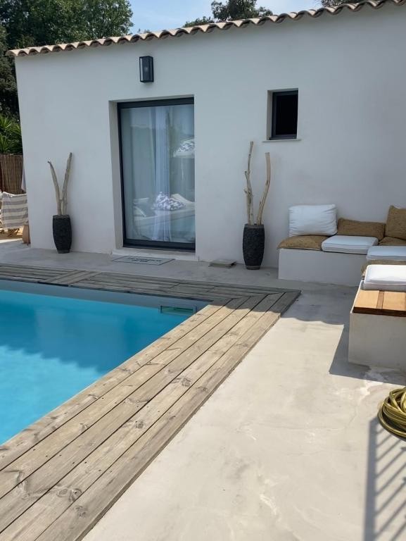 Le Cabanon De Val, Chambre d'Hôtes à Gassin