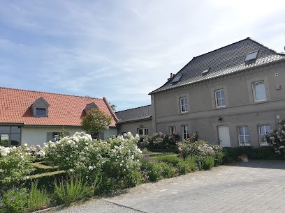 Logis Du Nouveau World Room D'hôtes Près De Lille, Chambre d'Hôtes à Bersée