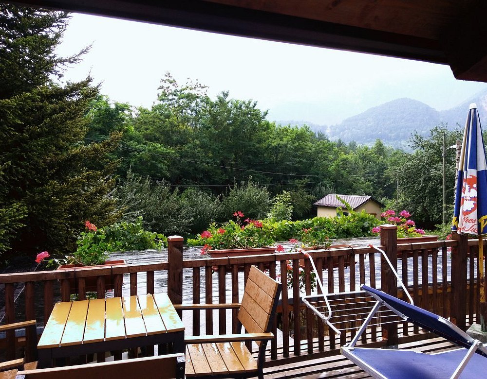La Vieille Maison Biselli, Chambre D'hôtes à Tende