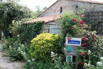 Latelier 88, Chambre d'Hôtes à Rouans