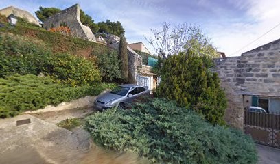 La Tour Carrée, Chambre d'Hôtes à Châteauneuf-de-Gadagne