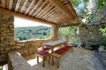 La villa du Tilleul, Location de Vacances à Oppedette