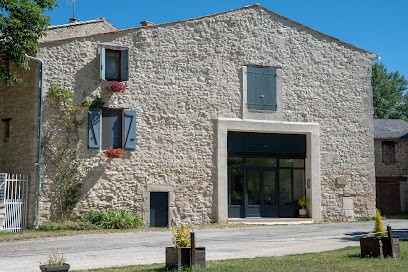 Le vieux moulin 84, Chambre d'Hôtes à Sault