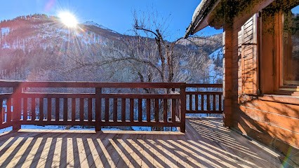 Chalet La Réguisane, Location de Vacances à Saint-Chaffrey