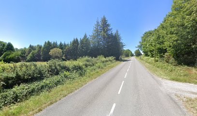 Chambre-salon Chez Loulou, Chambre d'Hôtes à Oradour-sur-Glane