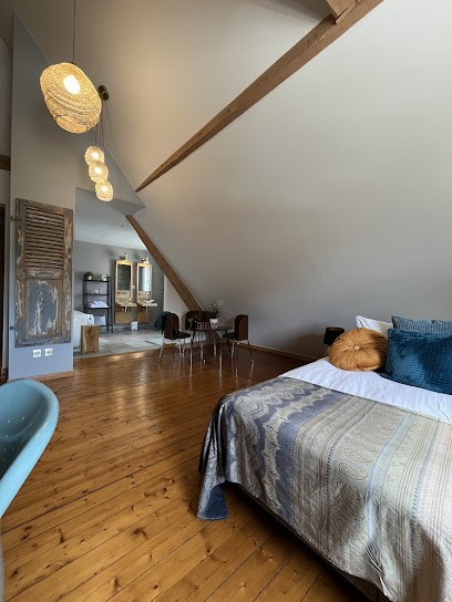 Théière & Couverts - Les Chambres, Chambre d'Hôtes à Cernay