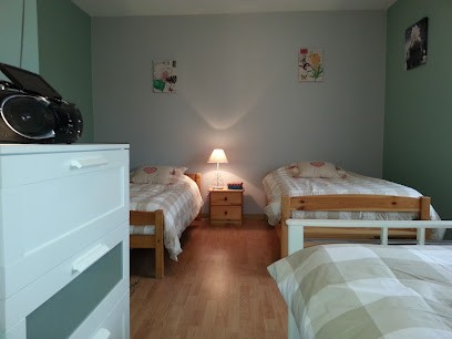Gîte Ange Gardien, Chambre d'Hôtes à Allemant