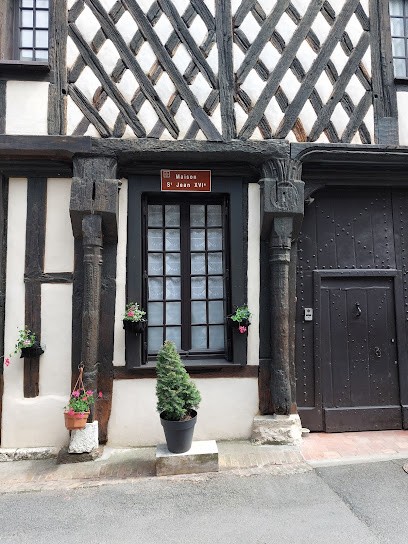 Maison Saint Jean, Chambre d'Hôtes à Aubigny-sur-Nère