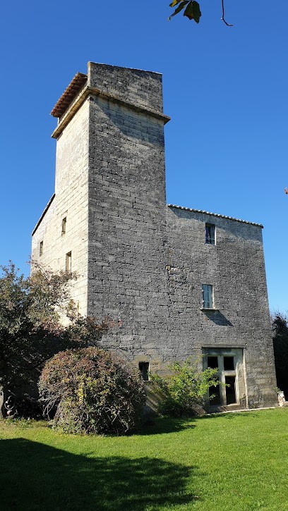 Mas la tour, Maison d'Hôtes à Saint-Siffret