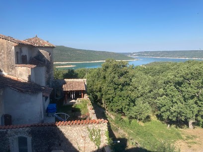 Chambre d'hotes - Ferme de Chanteraine, Chambre d'Hôtes à Aiguines