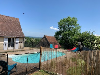 La Maison LanAlex, Location de Vacances à Nailhac