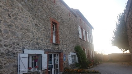 Les Chênelettes (chambres Et Table D'hôtes), Chambre d'Hôtes à Saint-Didier-en-Velay