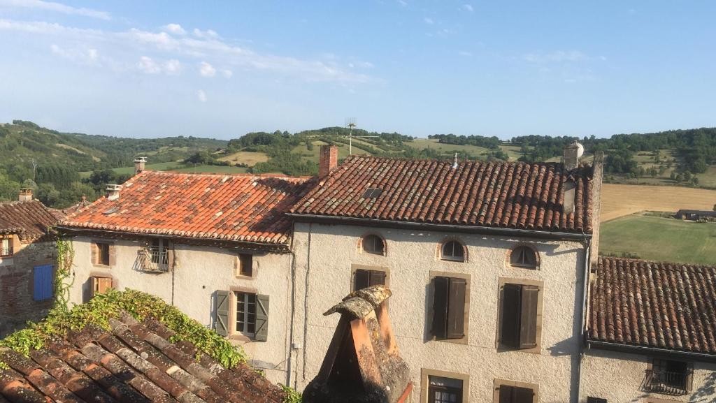 Rue du Barri, Maison d'Hôtes à Cordes-sur-Ciel