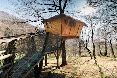 Les Cabanes de Carpat, Chambre d'Hôtes à Saint-Jean-en-Royans