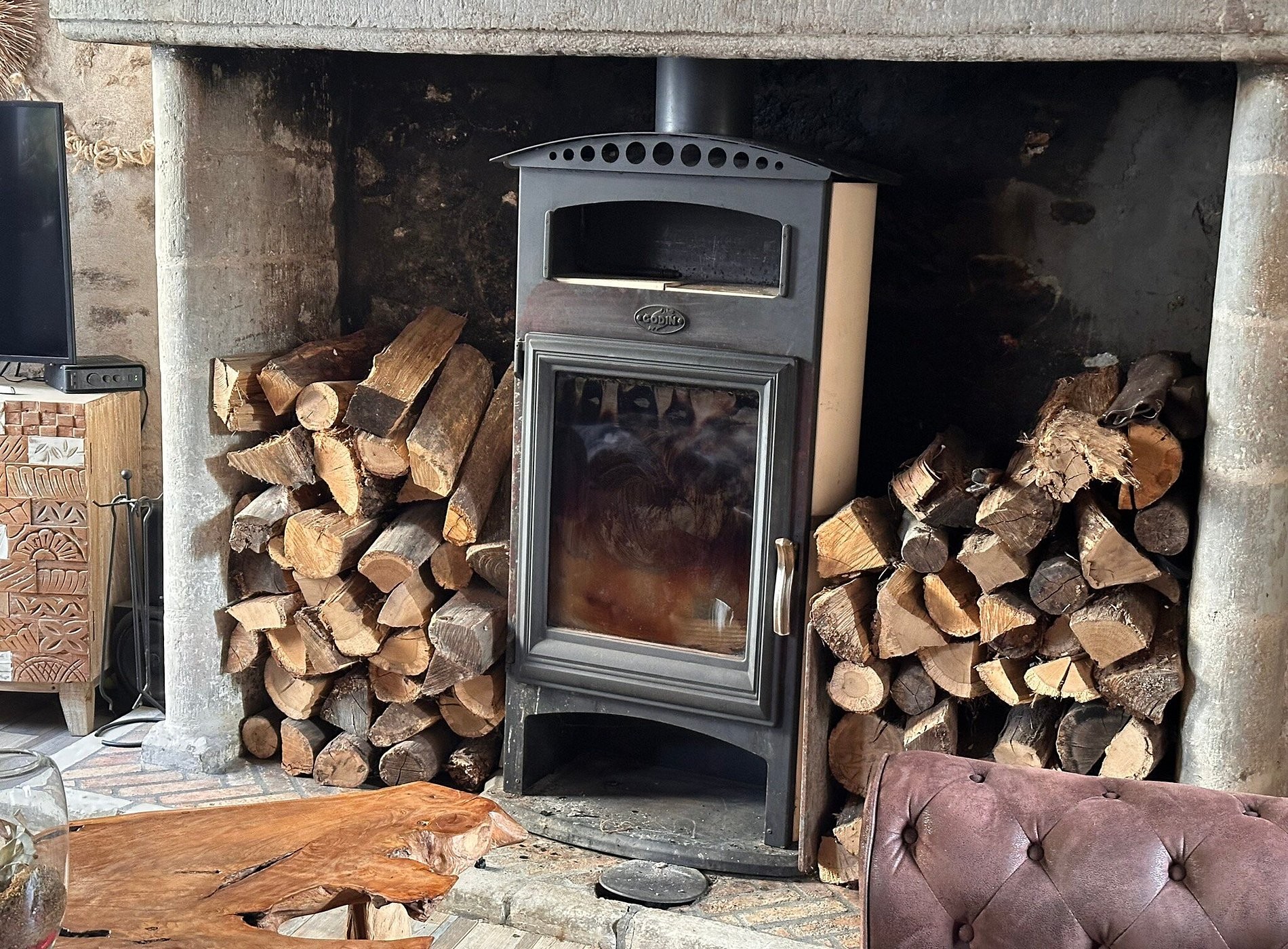 Maison Porte-Bonheur, Maison d'Hôtes à Chantelle