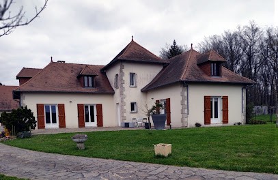 La Peyrova, Chambre d'Hôtes à Saint-Sulpice-les-Feuilles