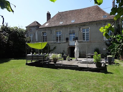 Les Petites Tuileries, Chambre d'Hôtes à Bray-sur-Seine