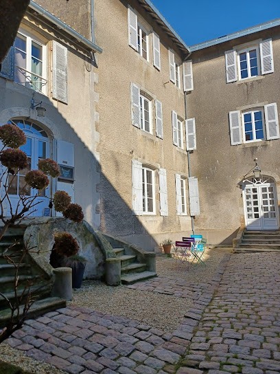 Un Dimanche chez Julie, Chambre d'Hôtes à Parthenay