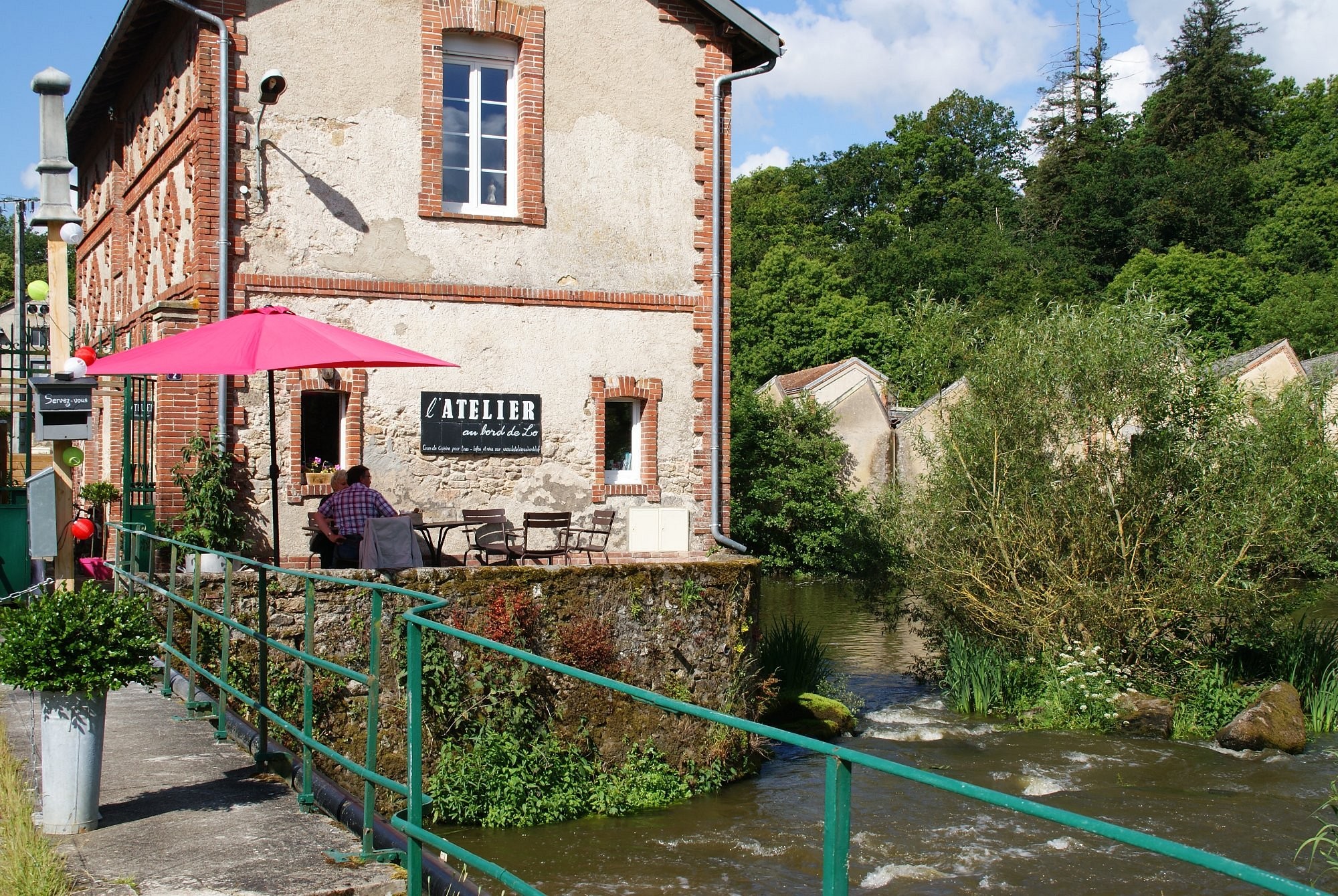 The Concierge Bodet, Chambre d'Hôtes à Saint-Laurent-sur-Sèvre