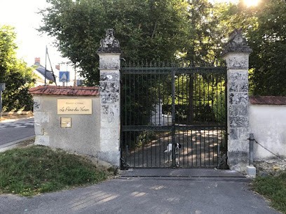 Le Parc Du Vivier, Chambre d'Hôtes à Saint-Germain-du-Puy