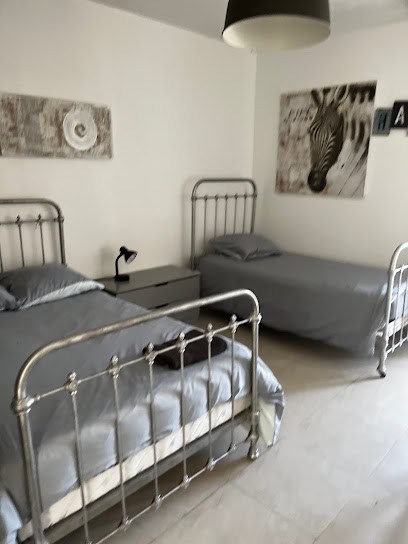 L'aubergerie De Lastours, Chambre D'hôtes à Coursan