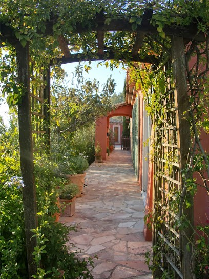 Lou Pero Mousco, Chambre d'Hôtes à Saint-Paul-en-Forêt