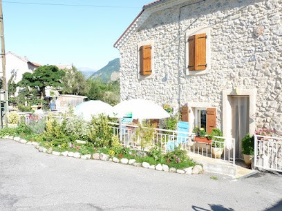 haltedodo, Chambre d'Hôtes à Venterol