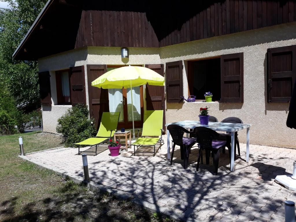 Studio privatif, Chambre d'Hôtes à Guillestre