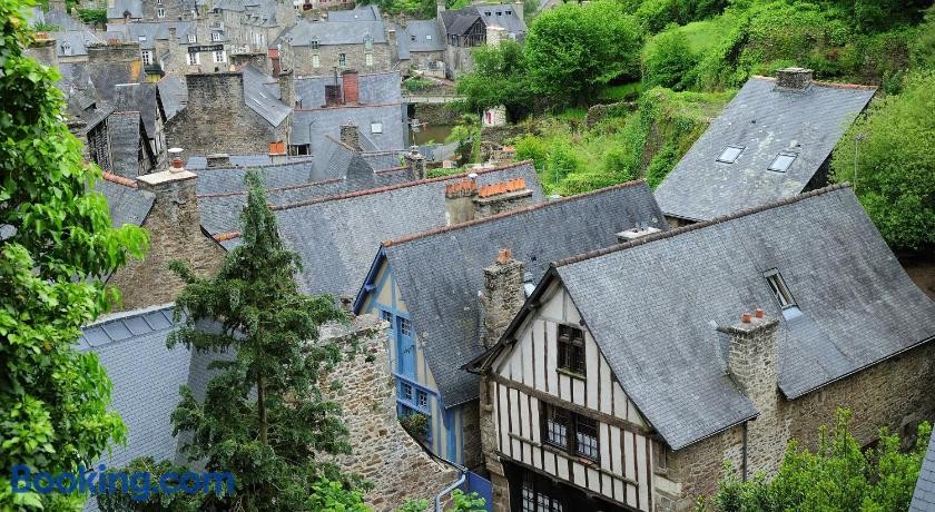 Chambre d'hôtes TY PIC, Chambre d'Hôtes à La Vicomté-sur-Rance