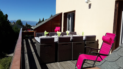 Résidence Campredon: Gîtes De Vacances Hébergement À La Montagne Pour Vos Sports D'hiver À Font Romeu, Location De Vacances à Font-Romeu-Odeillo-Via