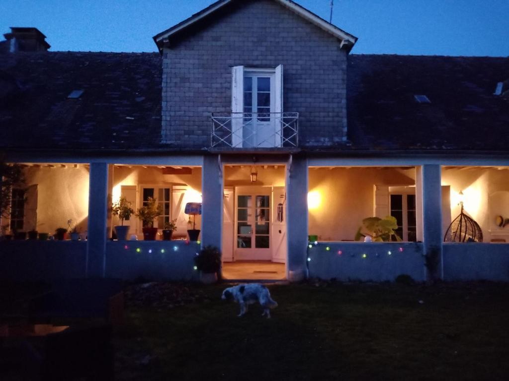 LA VILLA DU BEARN, Chambre d'Hôtes à Garlin