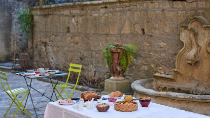 Le Clos des Merveilles, Maison d'Hôtes à Rognes
